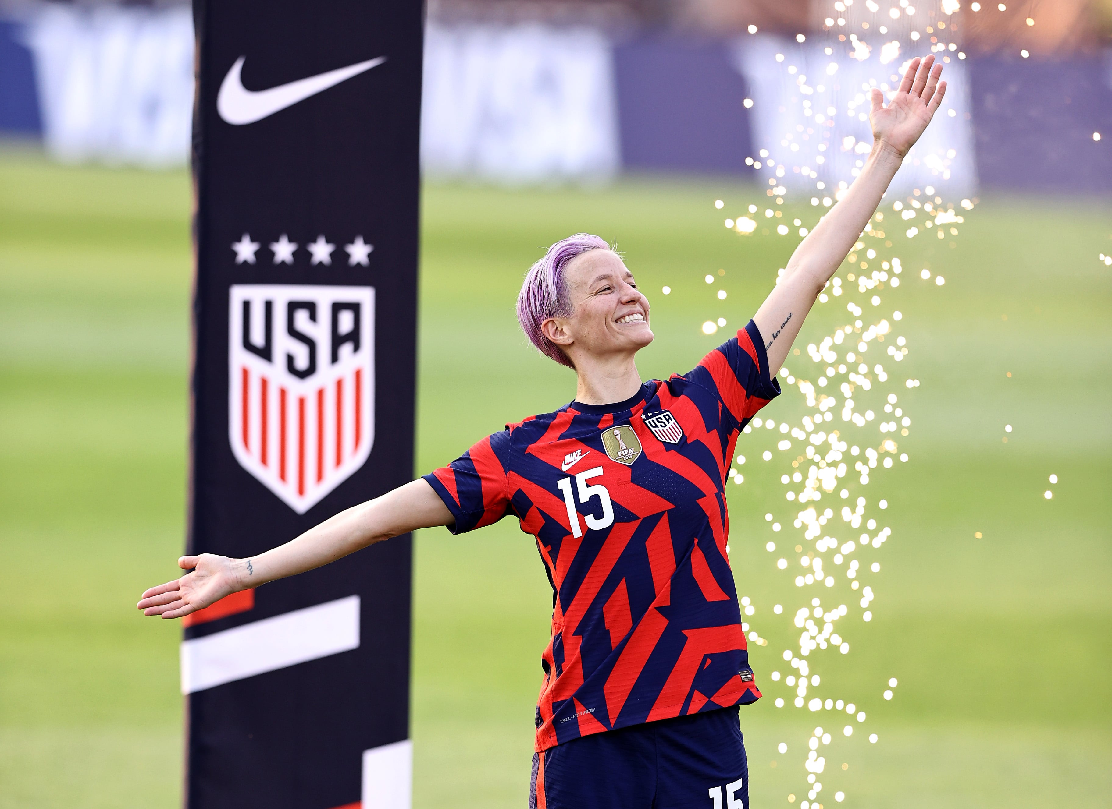 mrapinoe is now the #14 player in @uswnt history to reach