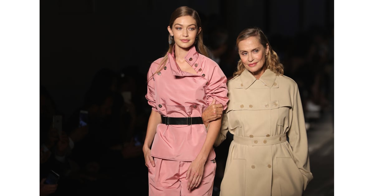 Gigi Hadid and Lauren Hutton Walk the Bottega Veneta Runway | POPSUGAR
