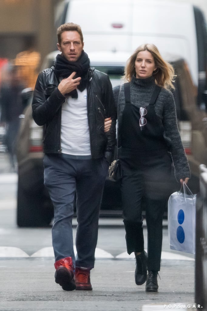 Chris Martin and Annabelle Wallis Kissing Pictures