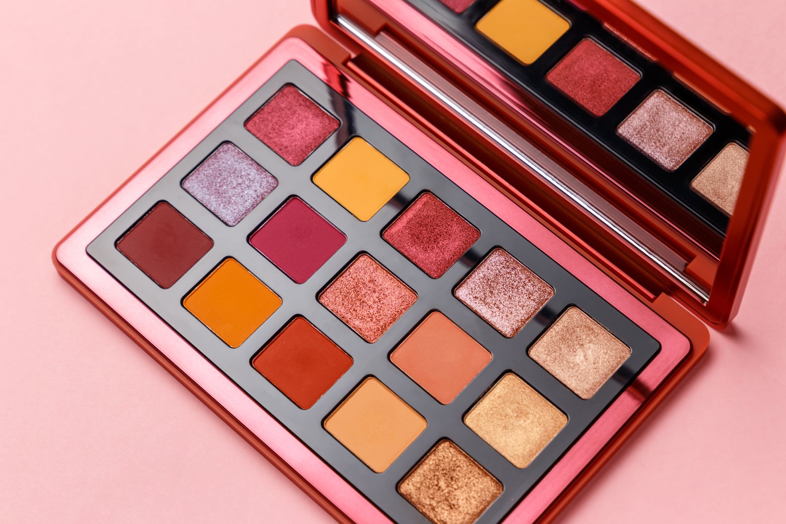 Why Eyeshadows Get Moldy A Cosmetics Chemist Explains POPSUGAR Beauty