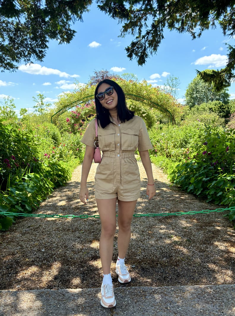 woman wearing kizik paris hands-free sneakers
