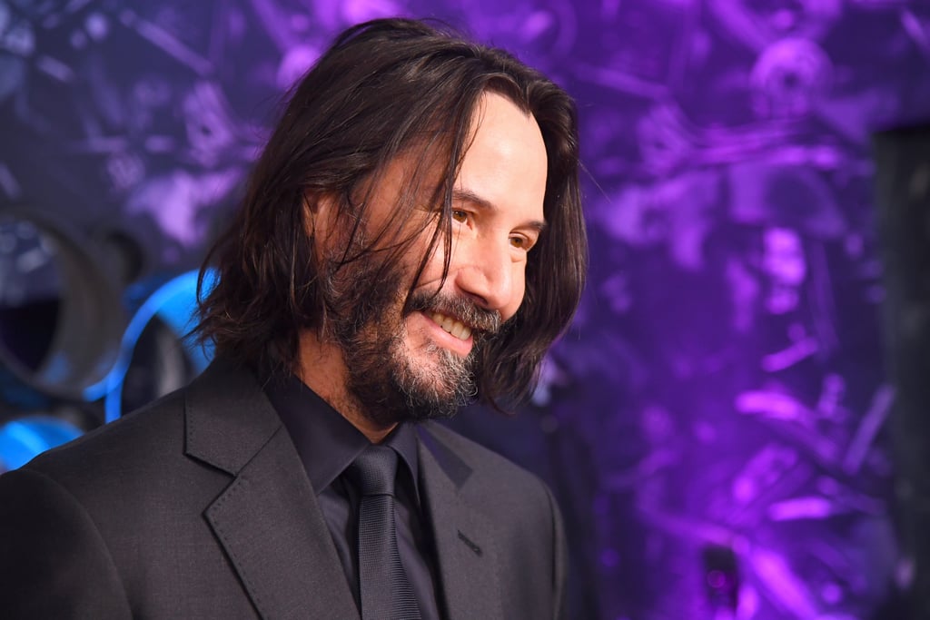 Pictures of Keanu Reeves Smiling