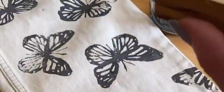 How to Decorate Denim Jeans With DIY Foam Stamps