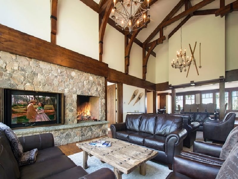 Nina Dobrev's Park City, UT, Airbnb Cabin