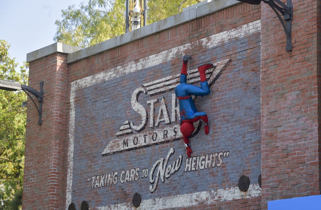 Flying Animatronic Spider-Man at Avengers Campus | Videos