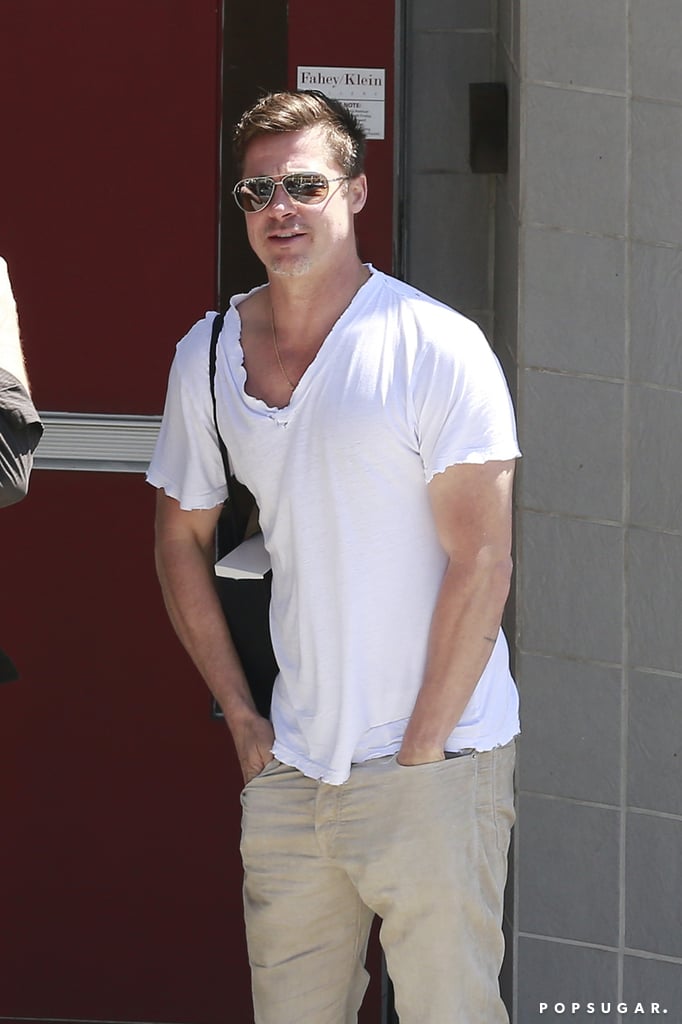 Brad Pitt Gets a Parking Ticket | Pictures