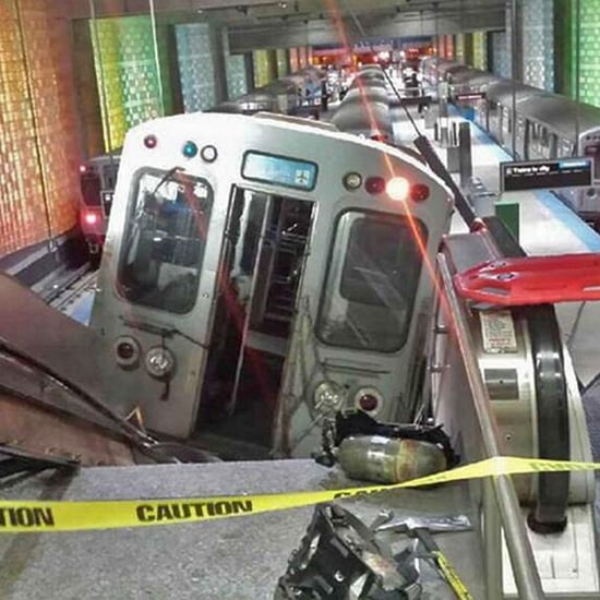 Chicago Train Derailed at O'Hare Airport | Pictures