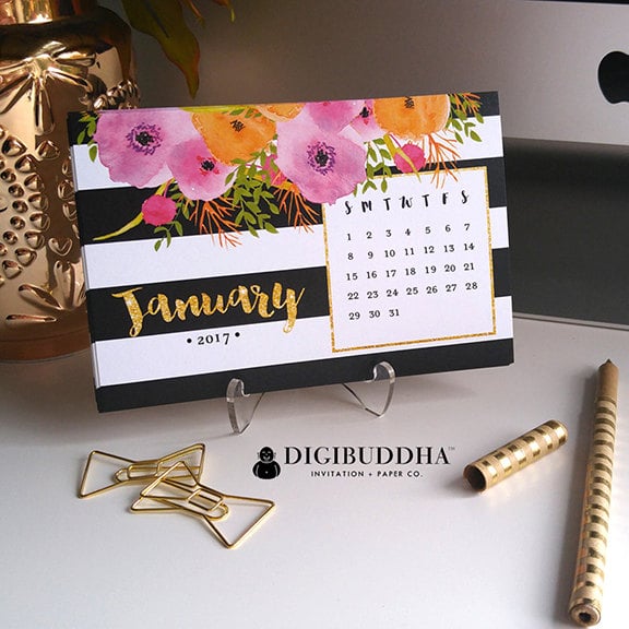 A Marked Calendar Ways to Announce Your Pregnancy During the Holidays