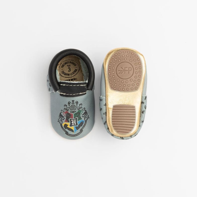 Hogwarts Crest City Mocc Mini Sole