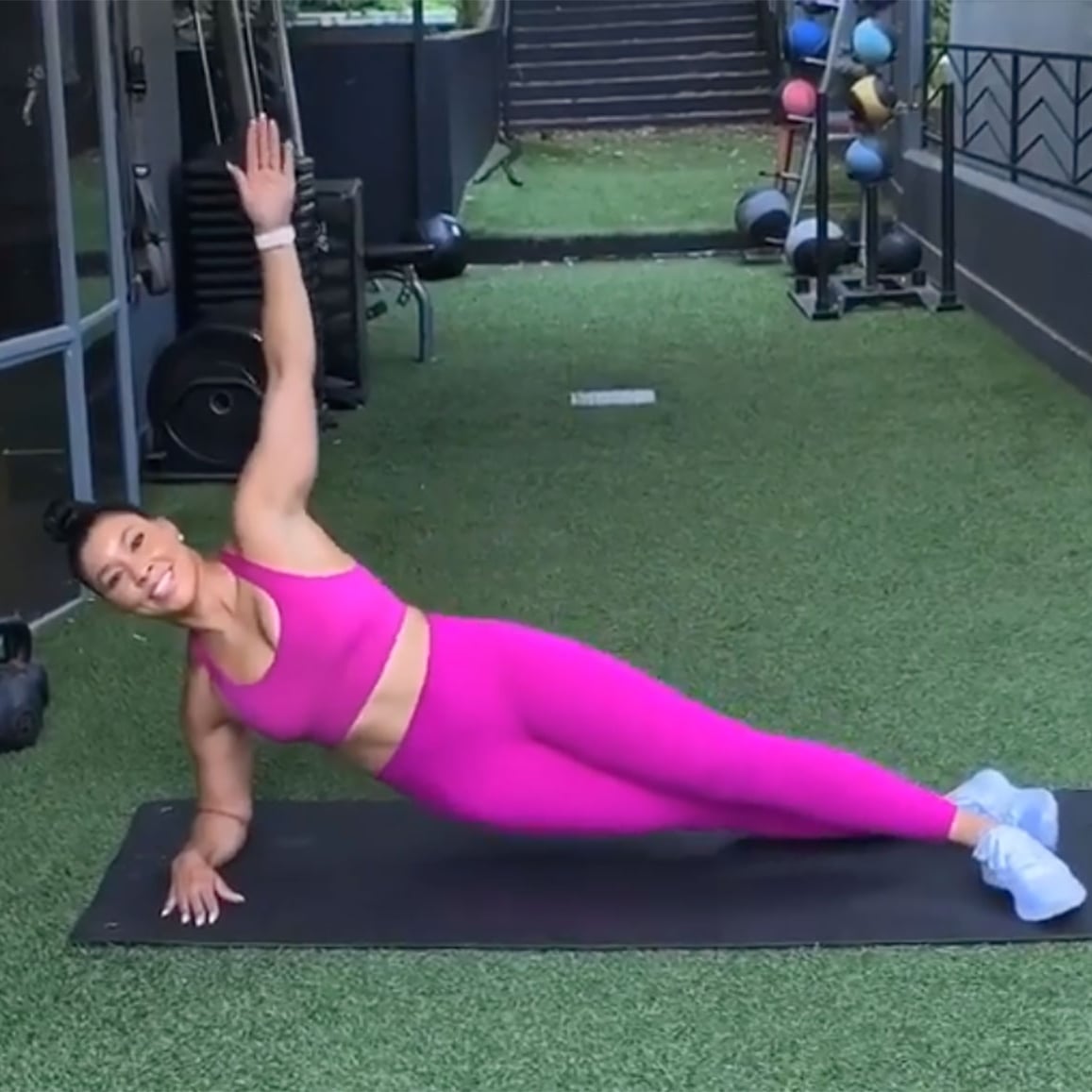 Jeanette jenkins online hiit workout
