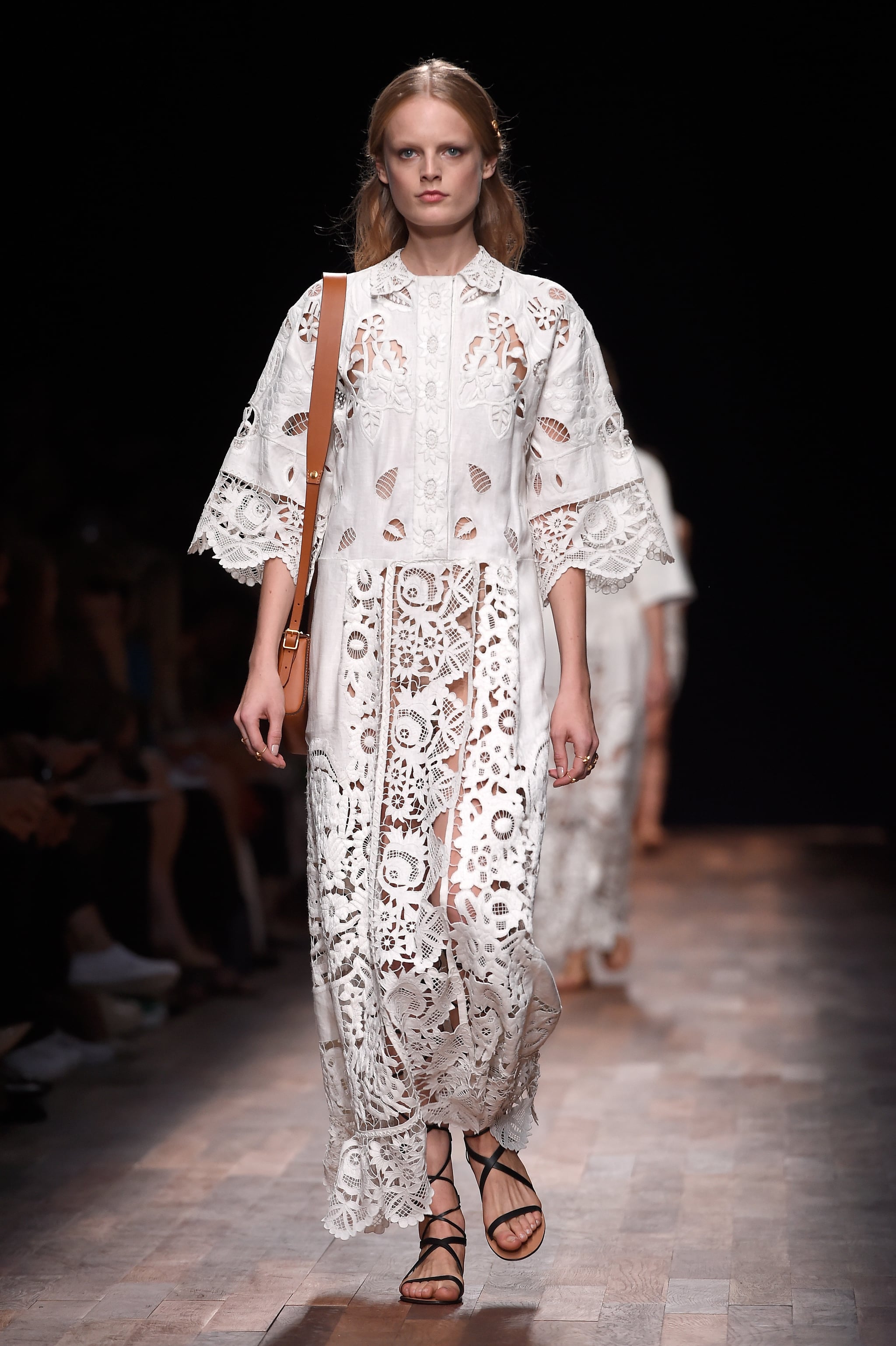 ego Rund ned Frosset Valentino Spring 2015 | Valentino Proves There's Nothing Wrong With Just  Sending Beautiful Dresses Down the Runway | POPSUGAR Fashion Photo 42