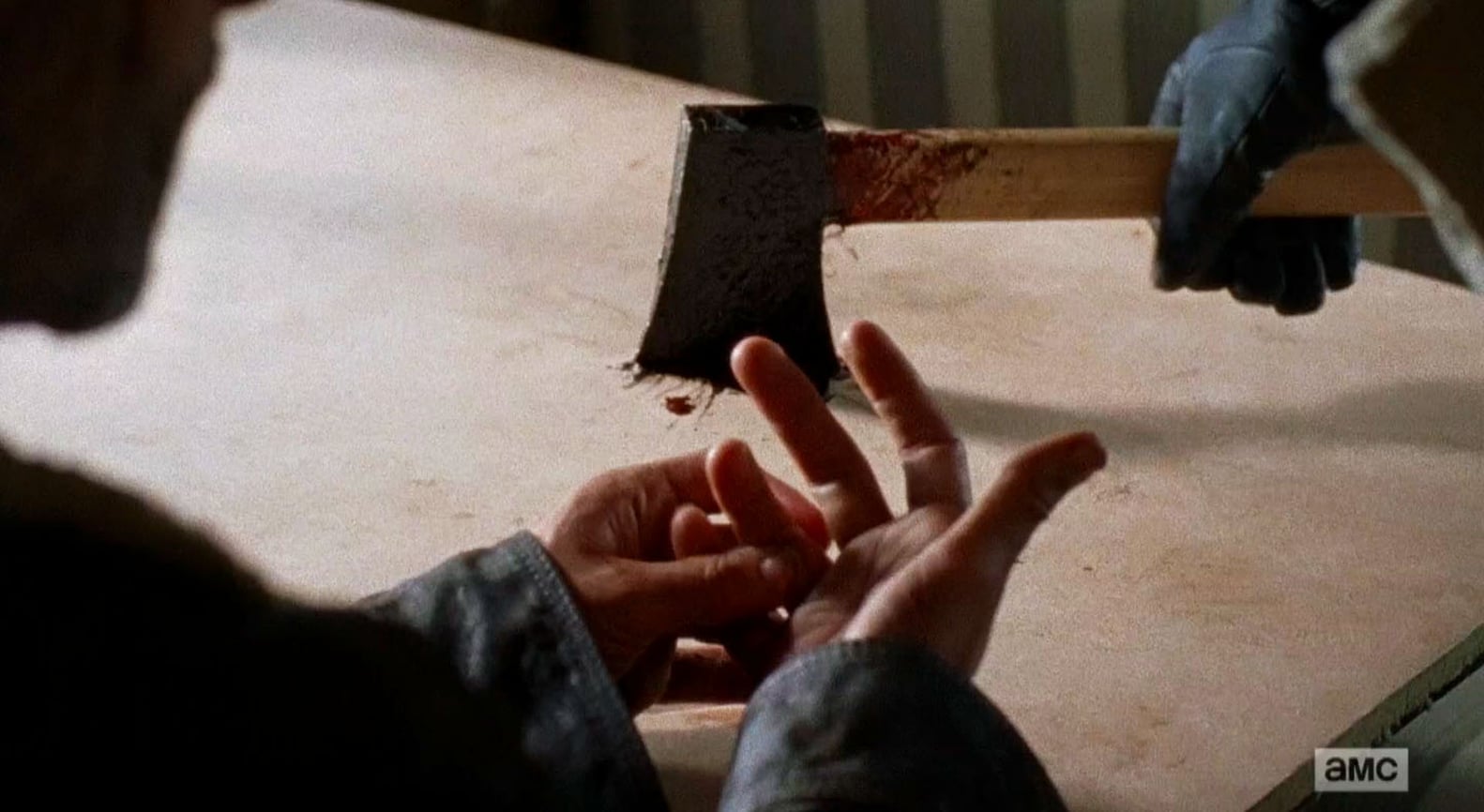 The Walking Dead Rick Loses His Hand | PS Entertainment