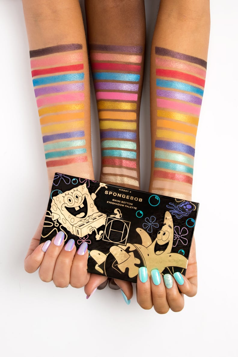 Hipdot x SpongeBob SquarePants Bikini Bottom Eyeshadow Palette Swatches