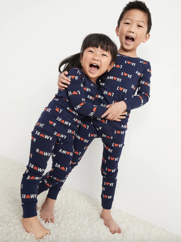 Old Navy Unisex Valentine's Day Pajama Set For Toddler and Baby