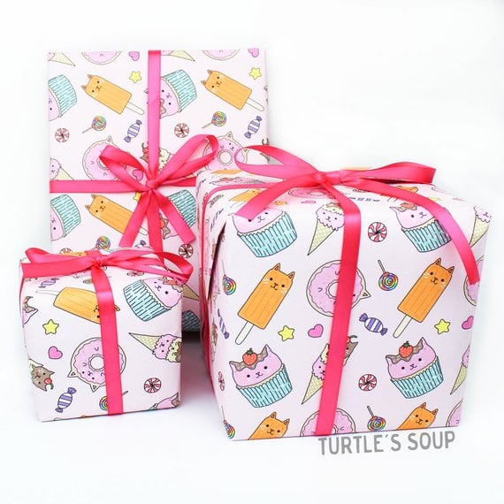 Cat Pattern Christmas Gift Wrap