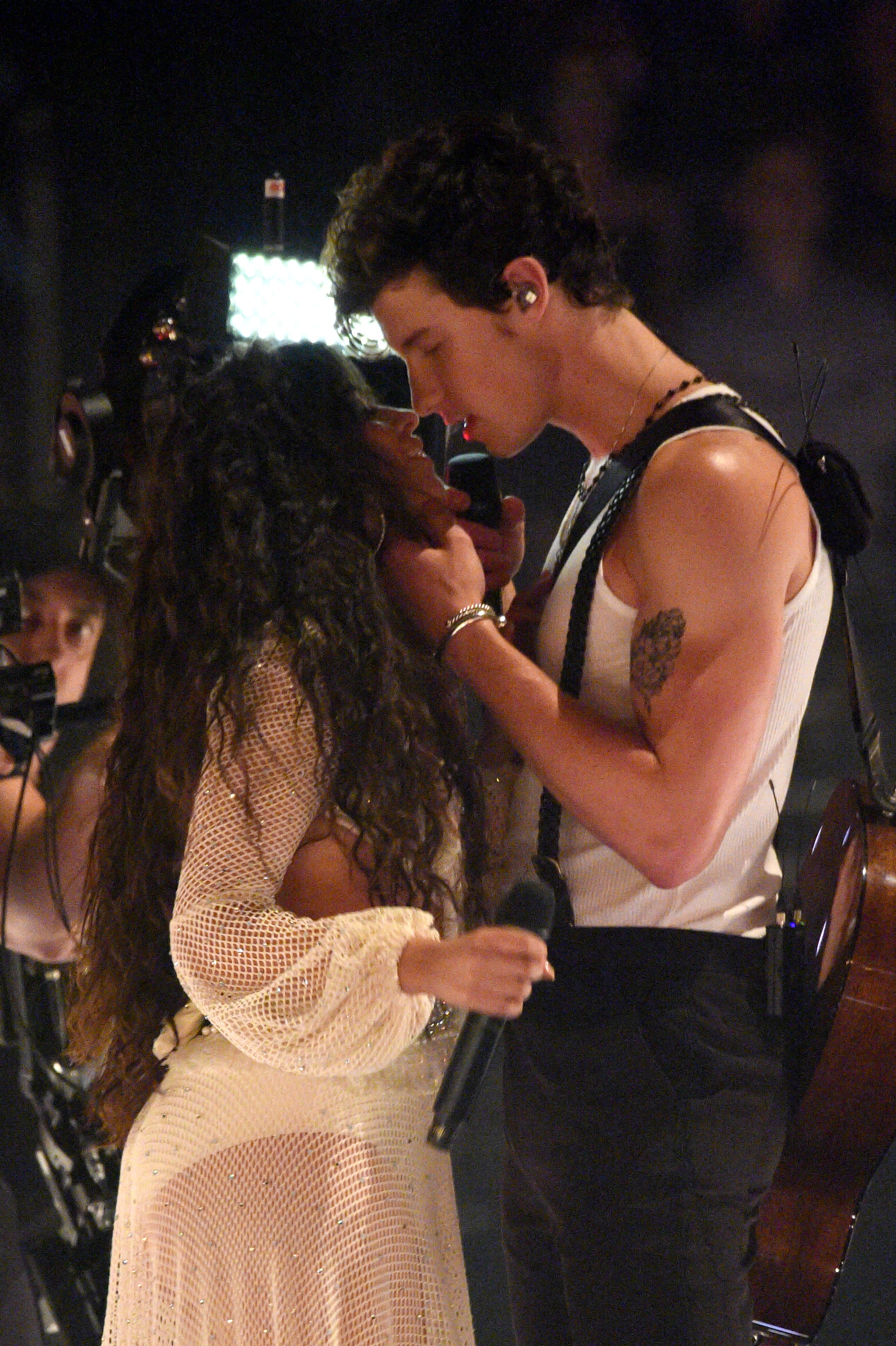 Shawn Mendes Camila Cabello 2019 Mtv Vmas Performance Video Popsugar Entertainment