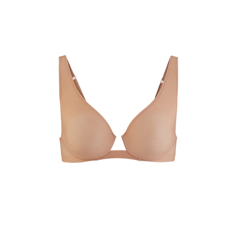 Skims Naked Underwire Plunge Bra in Honey