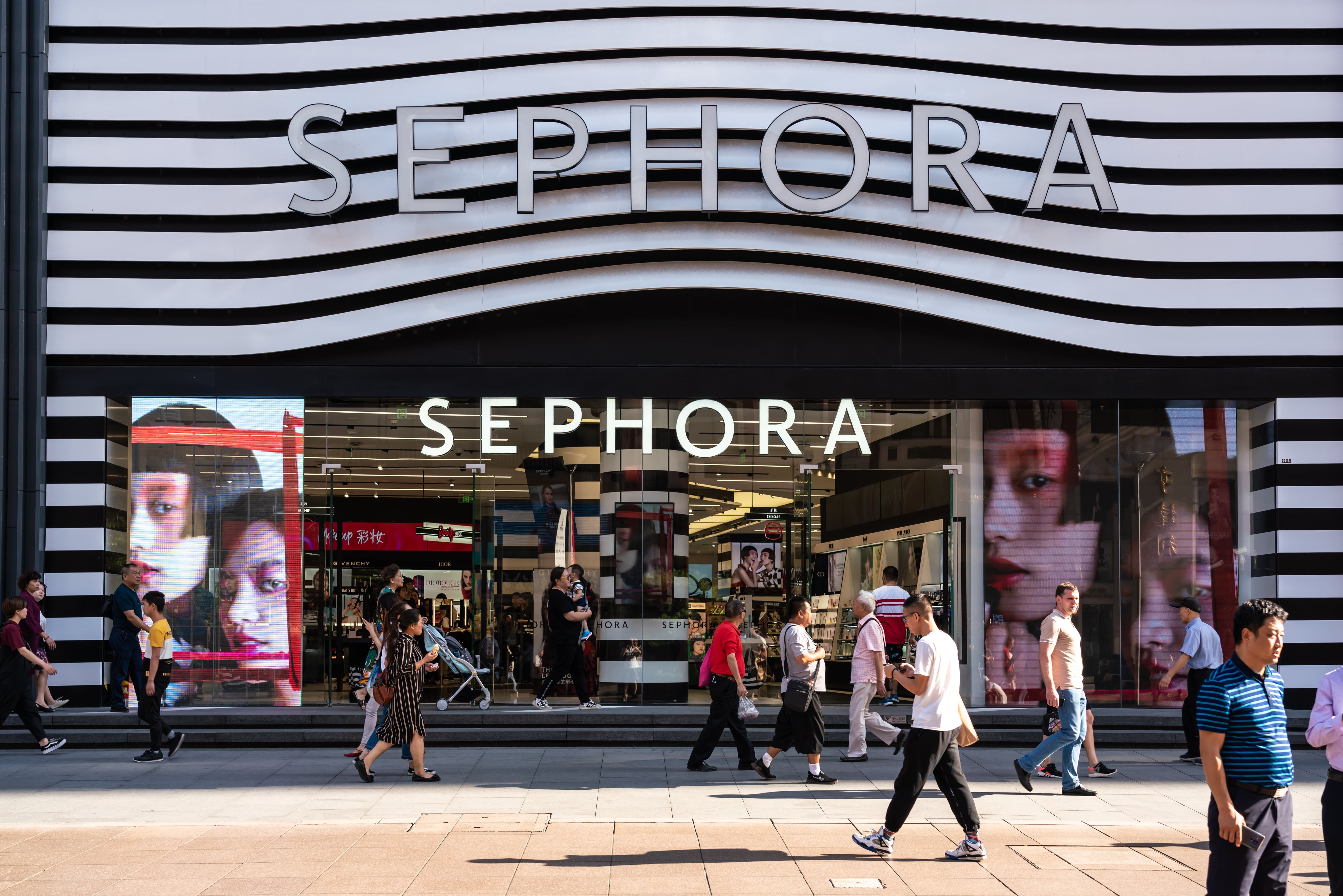 Sephora confirms opening date of its new London store as it