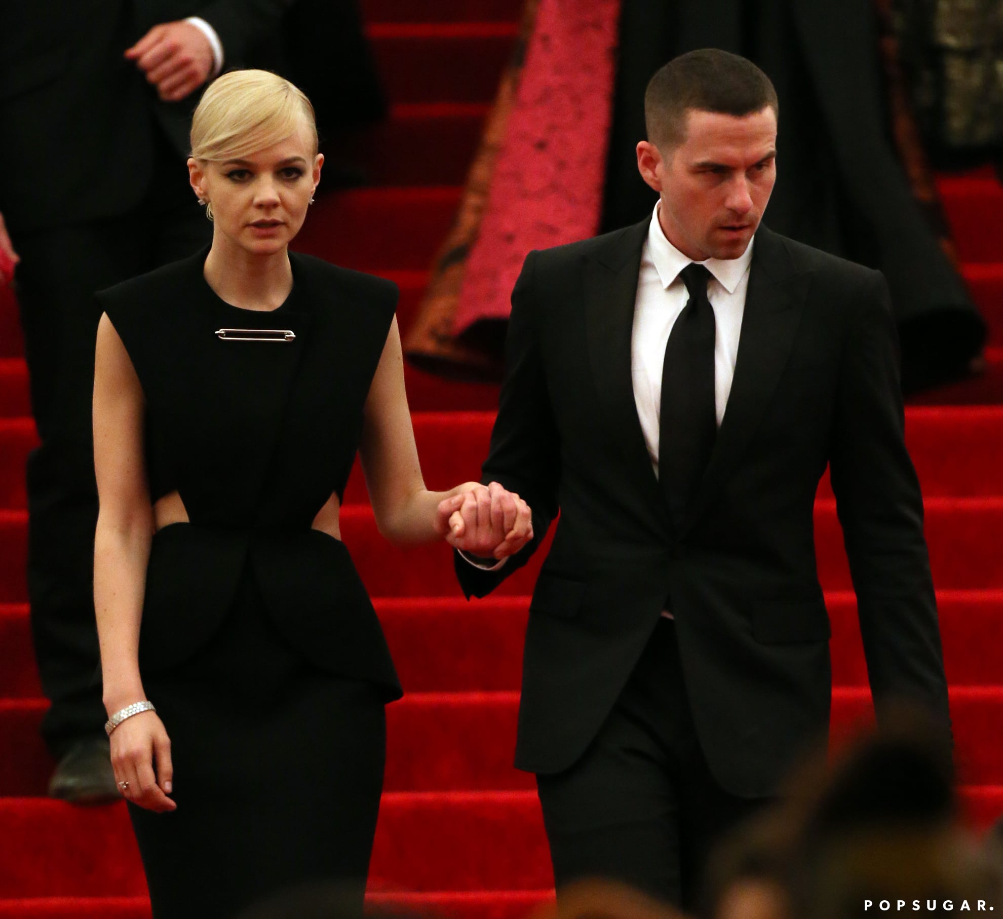 Carey Mulligan Had A Helping Hand While Walking Down The Steps After The End Of Punk Stars Let Their Hair Down Leaving The Met Gala Popsugar Celebrity Photo 8