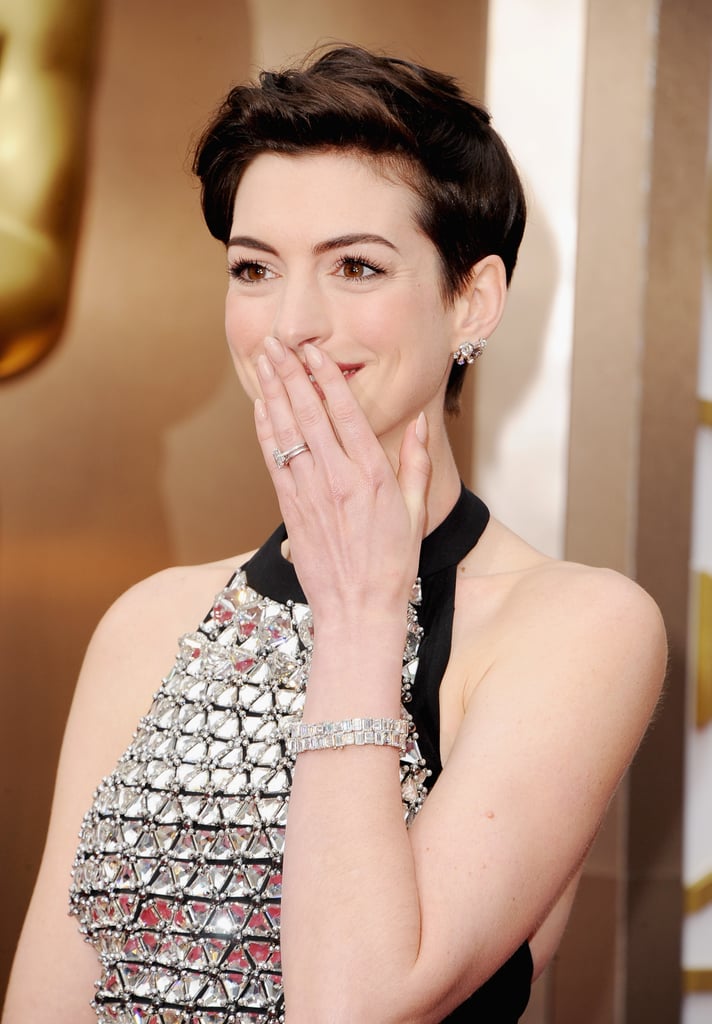 Anne Hathaway at the Oscars 2014