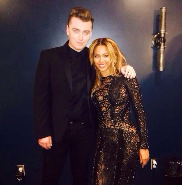 Sam Smith got what everyone at the VMAs probably wanted: a backstage picture with Beyoncé!
