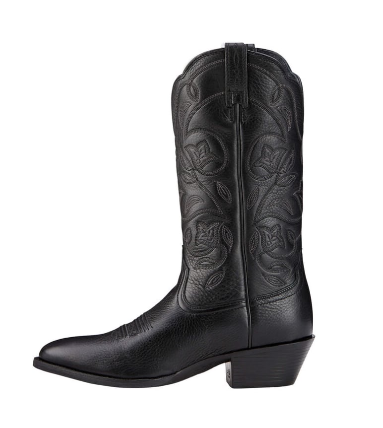 Black Cowboy Boots: Ariat