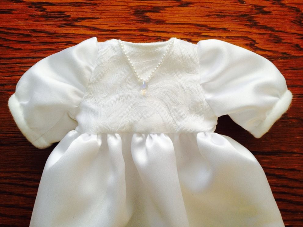 Group Creates Burial Gowns For Babies