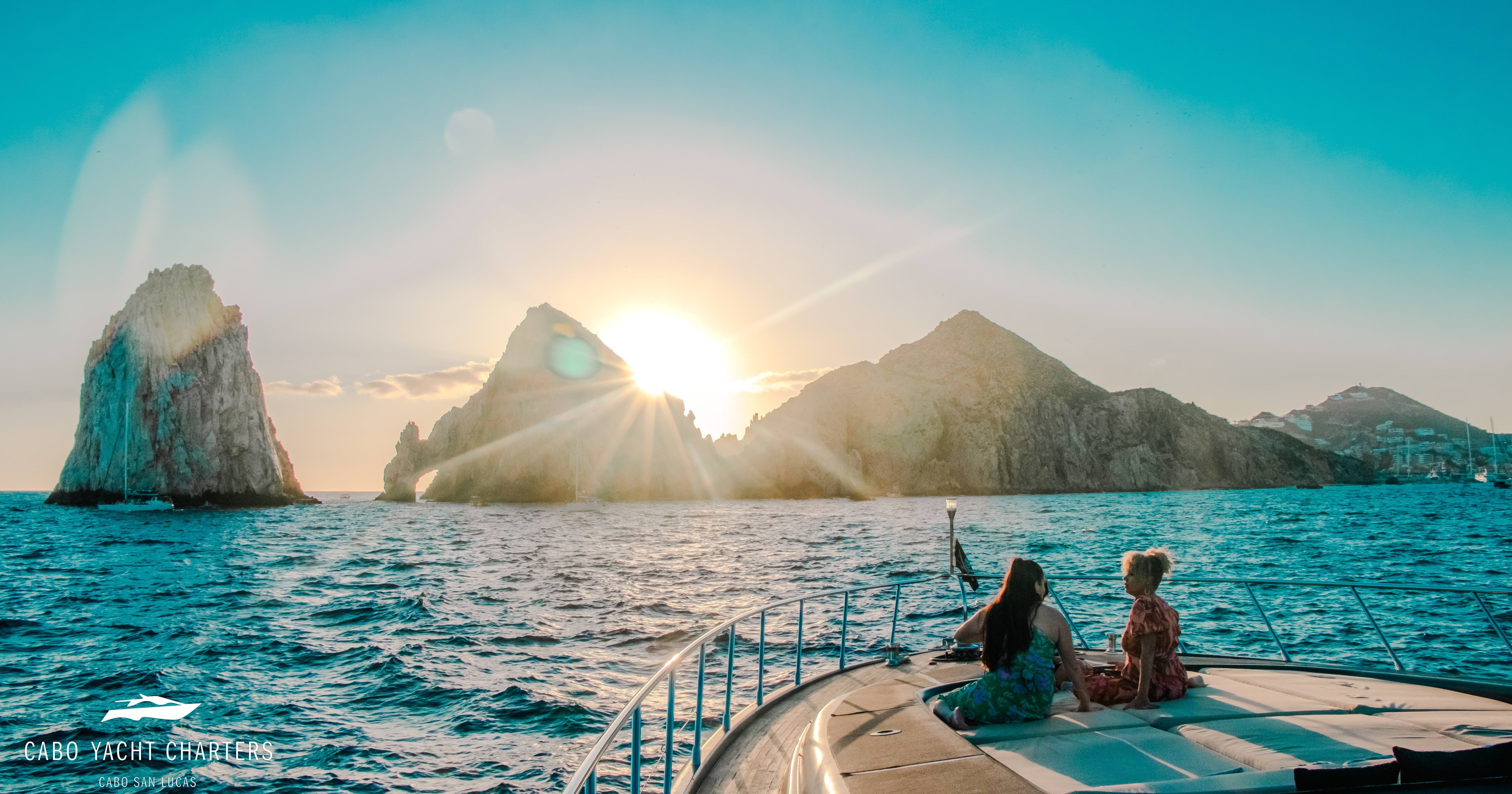 10 Items to Pack for Cabo San Lucas, According to a Travel Writer