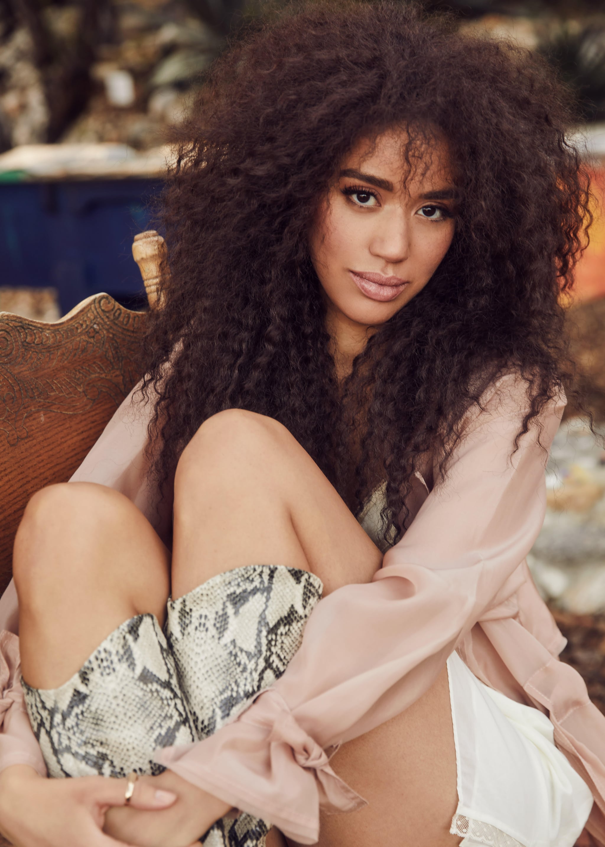 Jasmin Savoy Brown