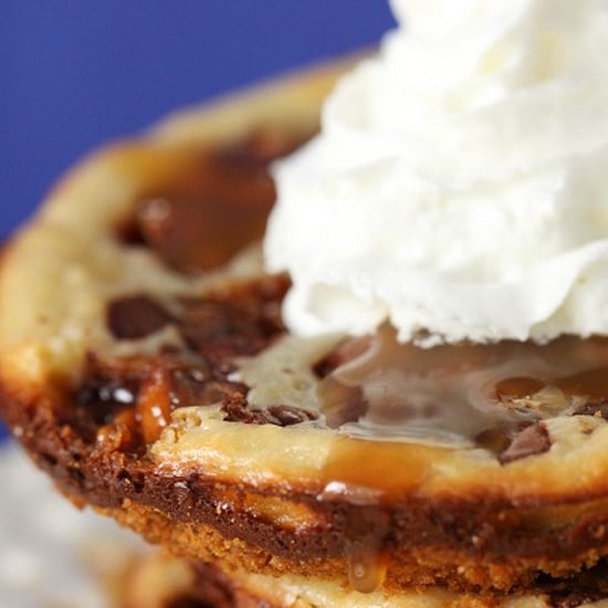 Snicker Cheesecake Cookies