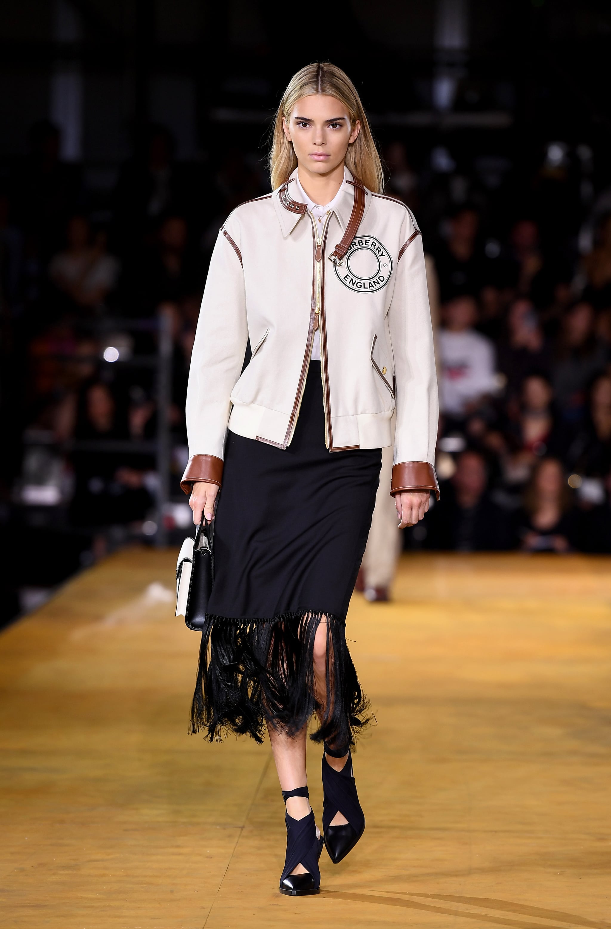 Kendall Jenner On The Burberry Runway At London Fashion Week