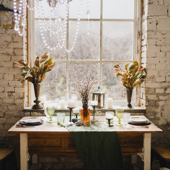 How to Create a Gorgeous Holiday Setup For a Smaller Party