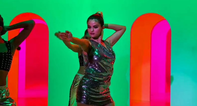 Selena Gomez Wearing a Silver Chain-Mail Dress in the "Look at Her Now" Music Video