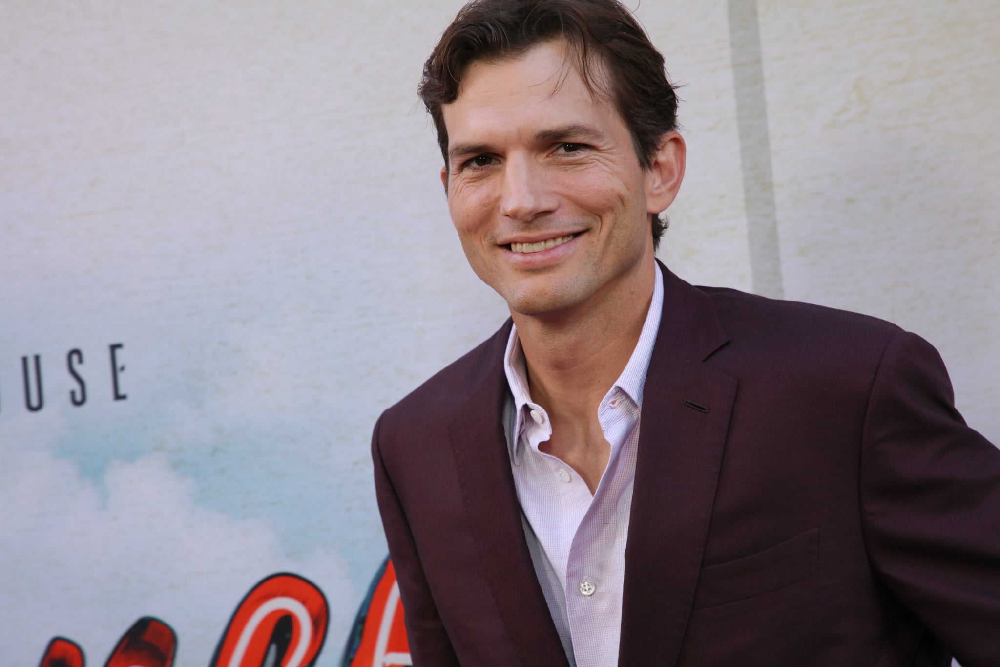 LOS ANGELES, CALIFORNIA - JULY 25: Ashton Kutcher attends the Los Angeles Premiere of 