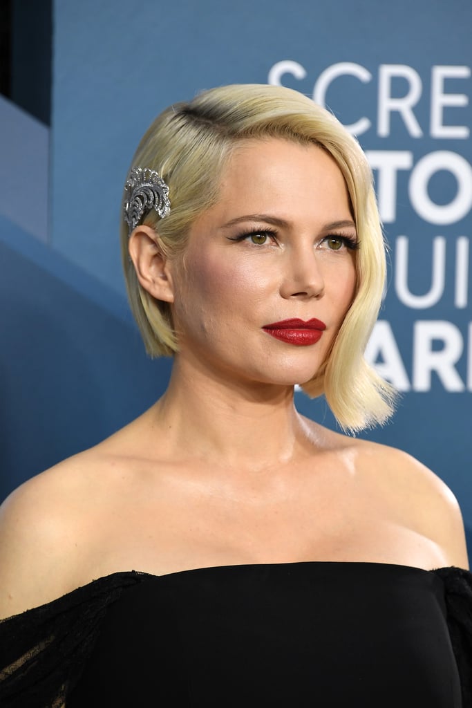 Michelle Williams's Waved Bob at the 2020 SAG Awards