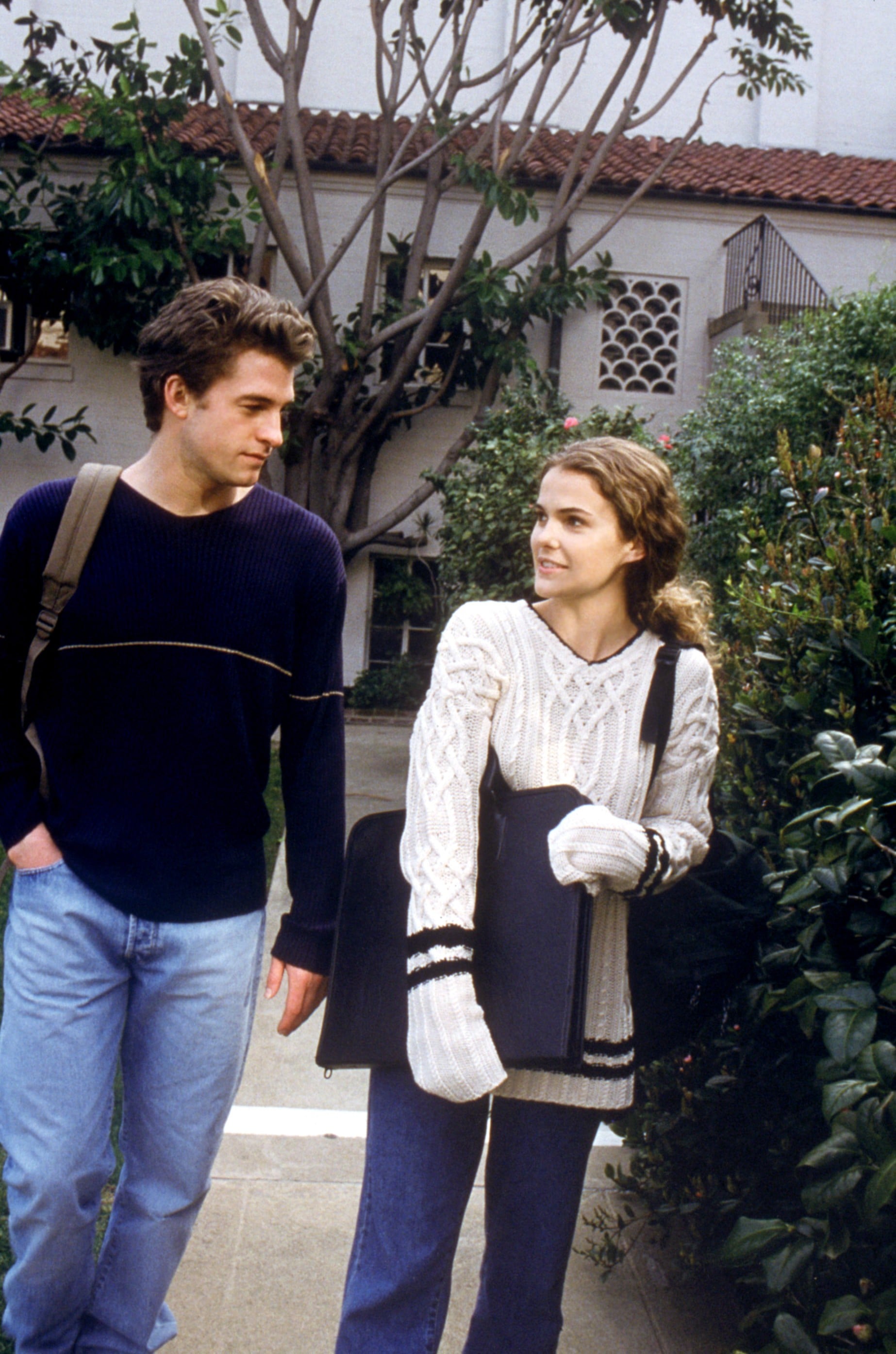 Felicity 11 Tv Shows To Watch If Gilmore Girls Is Your Reason For Living Popsugar Entertainment Photo 6 Felicity (us, the wb) aired on 1998 and belongs to the following categories: tv shows to watch if gilmore girls