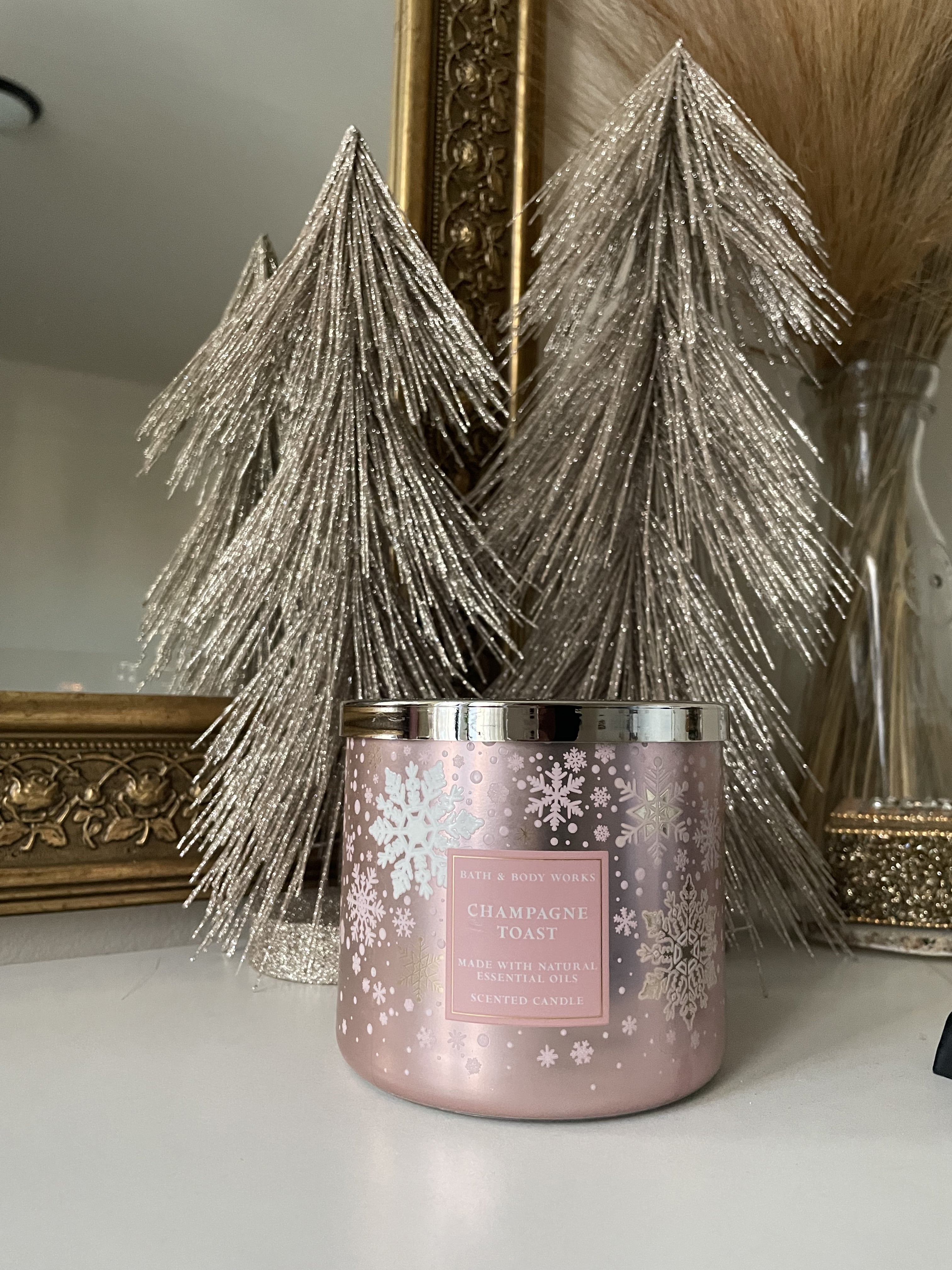 Champagne Toast Candle 