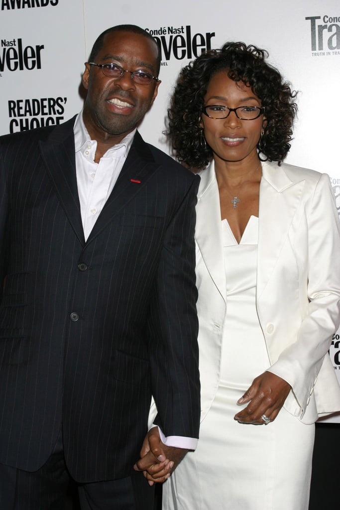 The pair held hands at an award show in October 2004.