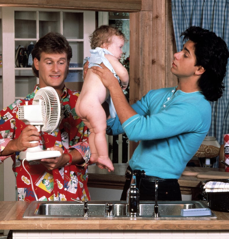 FULL HOUSE, Dave Coulier, Mary Kate/Ashley Olsen, John Stamos, 1987-95, (c)Warner Bros. Television/courtesy Everett Collection