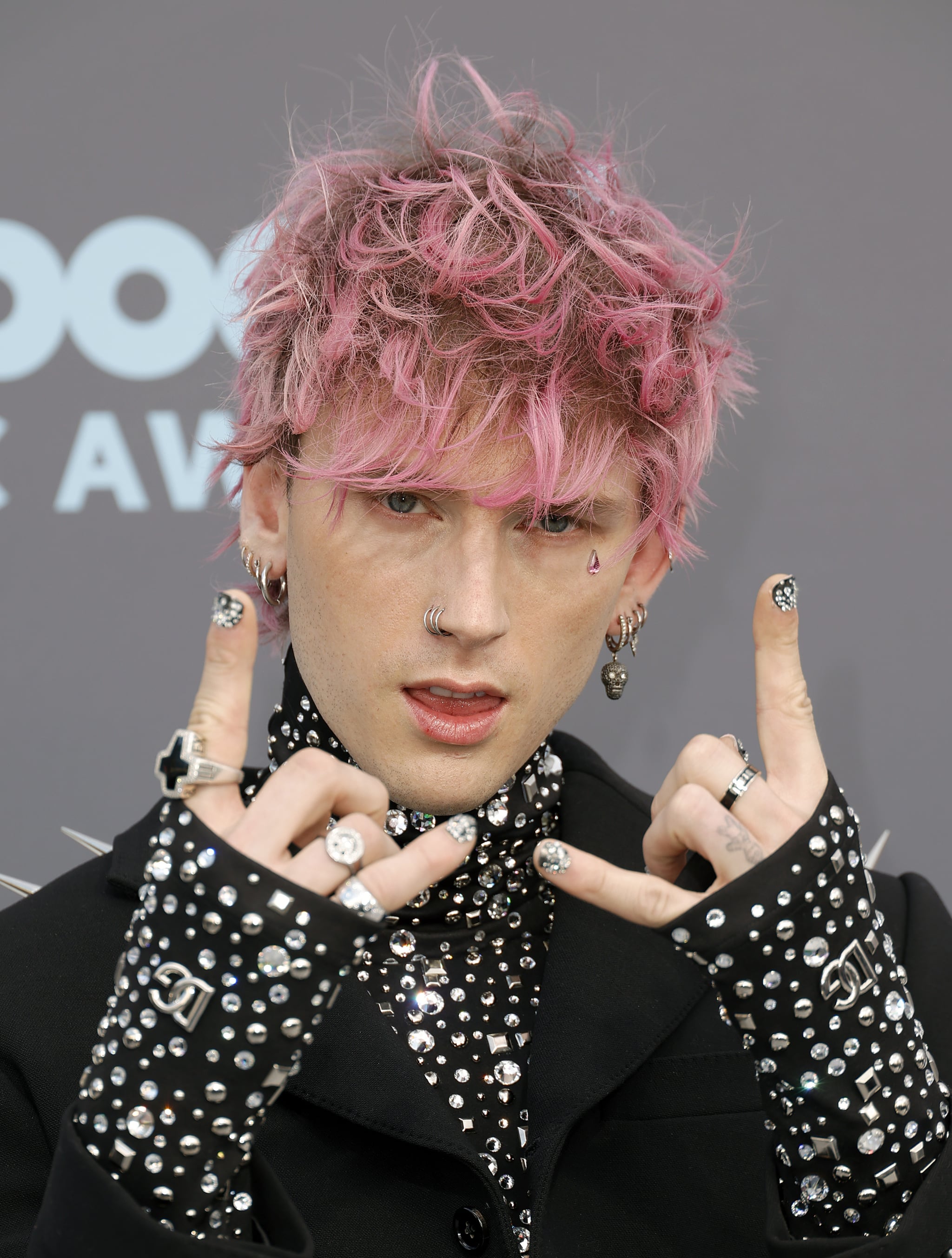 LAS VEGAS, NEVADA - MAY 15: Machine Gun Kelly attends the 2022 Billboard Music Awards at MGM Grand Garden Arena on May 15, 2022 in Las Vegas, Nevada. (Photo by Frazer Harrison/Getty Images)