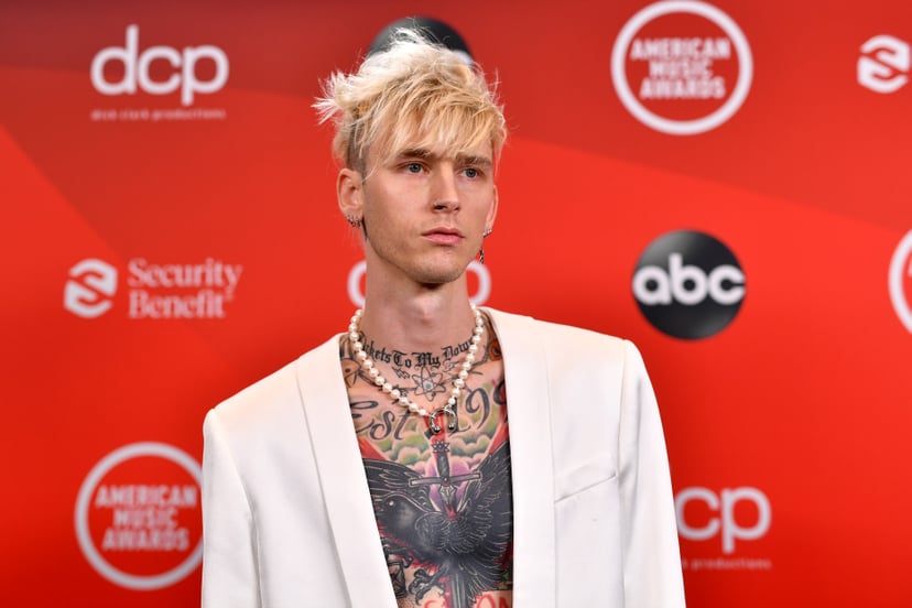 LOS ANGELES, CALIFORNIA - NOVEMBER 22: In this image released on November 22, Machine Gun Kelly attends the 2020 American Music Awards at Microsoft Theater on November 22, 2020 in Los Angeles, California. (Photo by Emma McIntyre /AMA2020/Getty Images for 