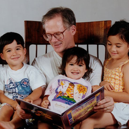 Dad Makes Rocking Chair to Read to 3 Kids at Once