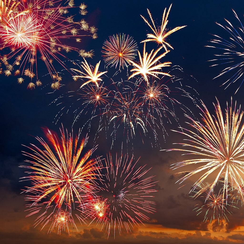 The Fourth of July is marked with parades, fireworks, grilled food, and friends, but it's really a celebration of independence. Take a moment to consider your own independence, in the financial sense. Getting there doesn't happen in a snap — take the smoothest path by checking off all of these six steps, direct from POPSUGAR Smart Living.