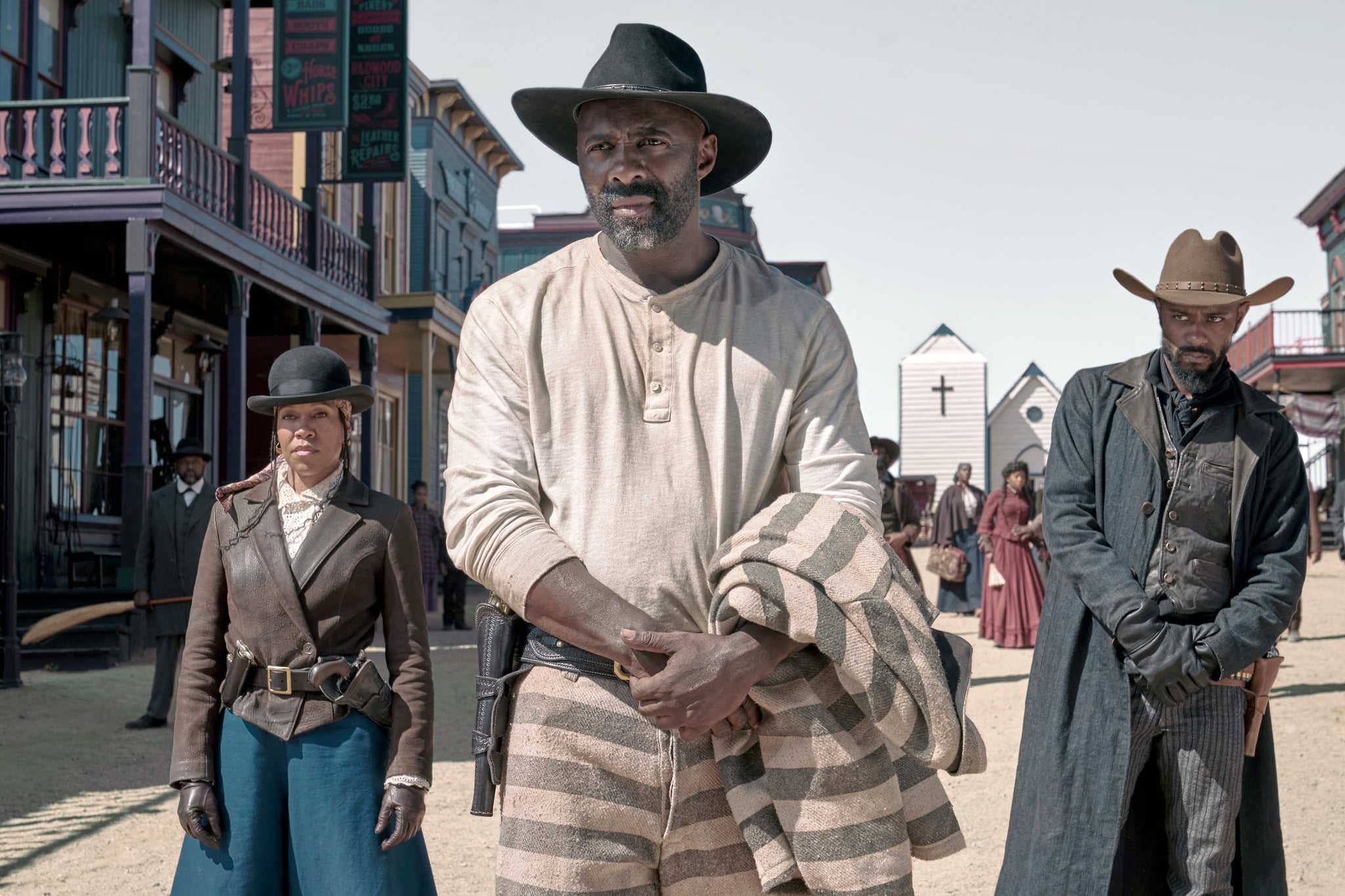 THE HARDER THEY FALL, from left: Regina King, Idris Elba, Lakeith Stanfield, 2021. ph: David Lee /  Netflix / Courtesy Everett Collection