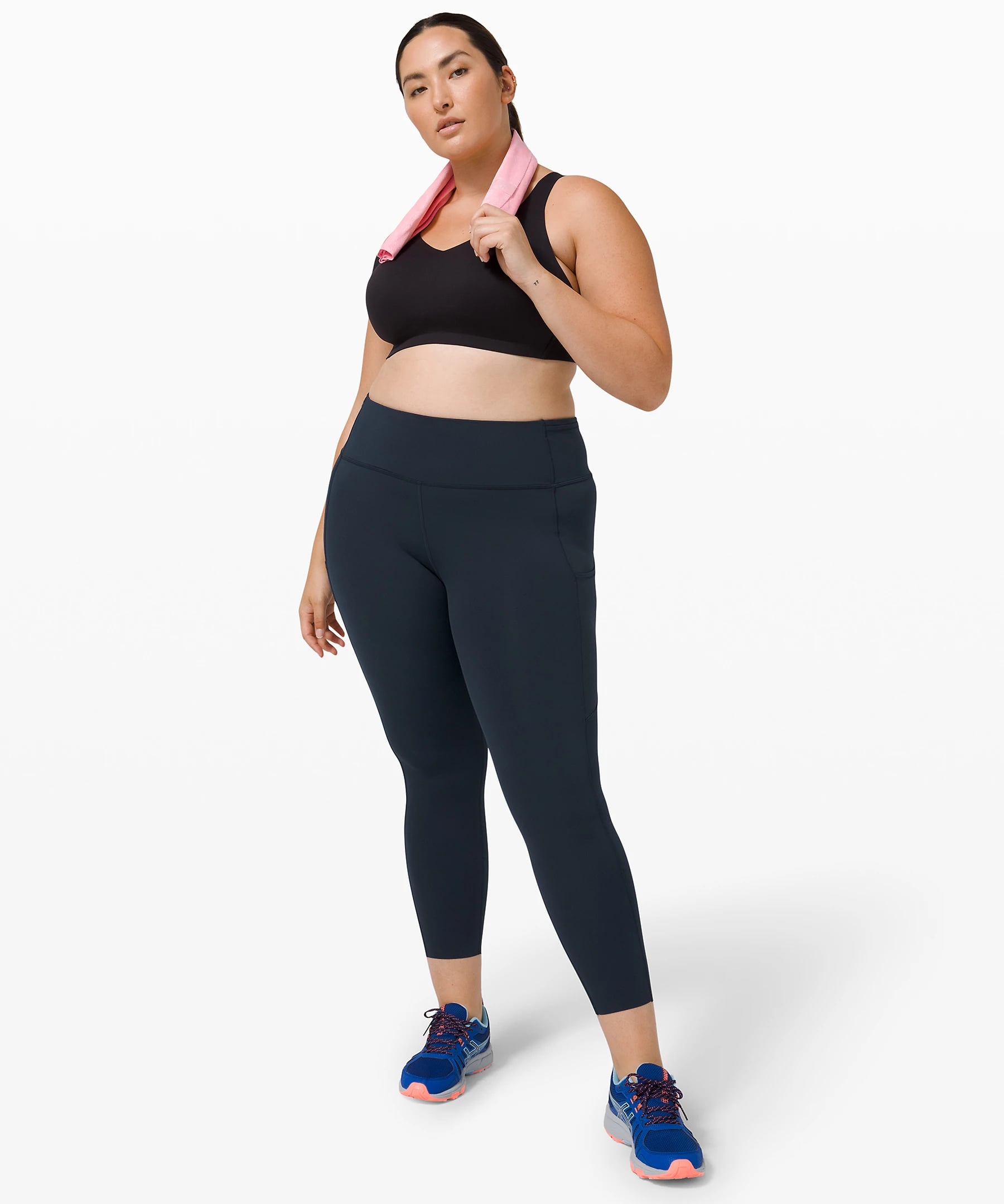 LULULEMON SIZE 6 Ladies EXERCISE – One More Time Family