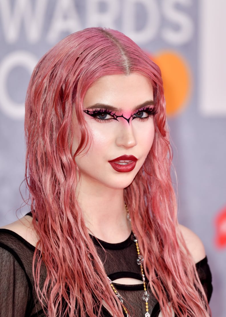 Abby Roberts's Gothic Graphic Liner at the 2022 BRIT Awards