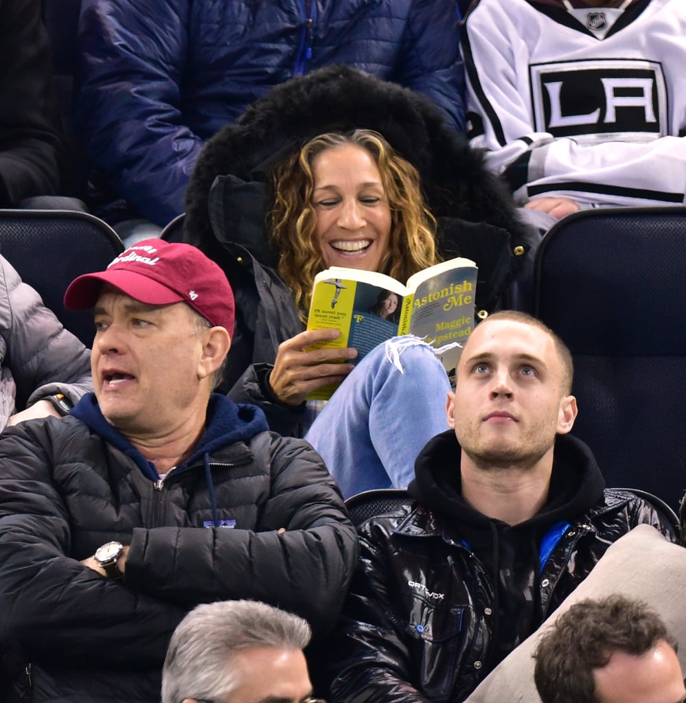 Sarah Jessica Parker Gives Tom Hanks a Look