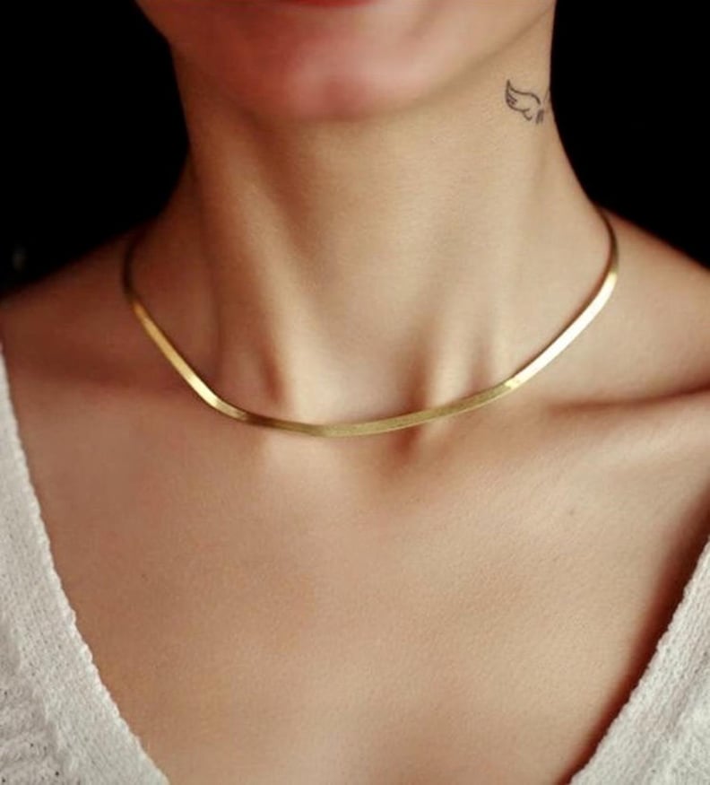 For a Never-Getting-Old Piece: Gold Snake Chain Necklace