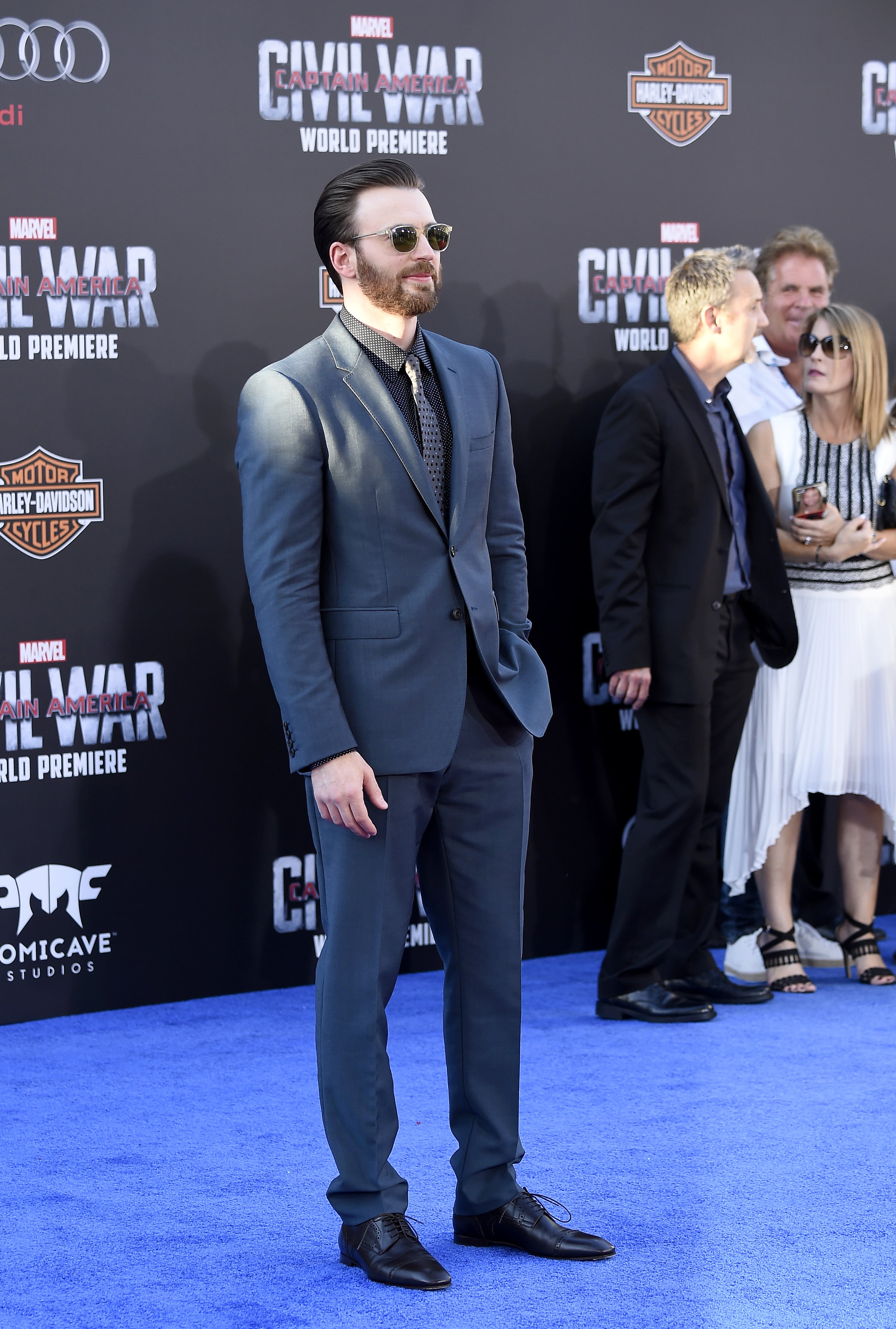 Chris evans civil war premiere outlet