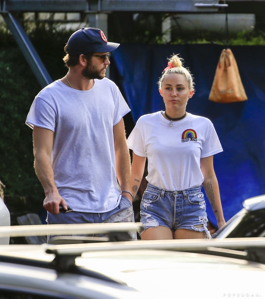 Miley Cyrus and Liam Hemsworth Having Lunch in Australia